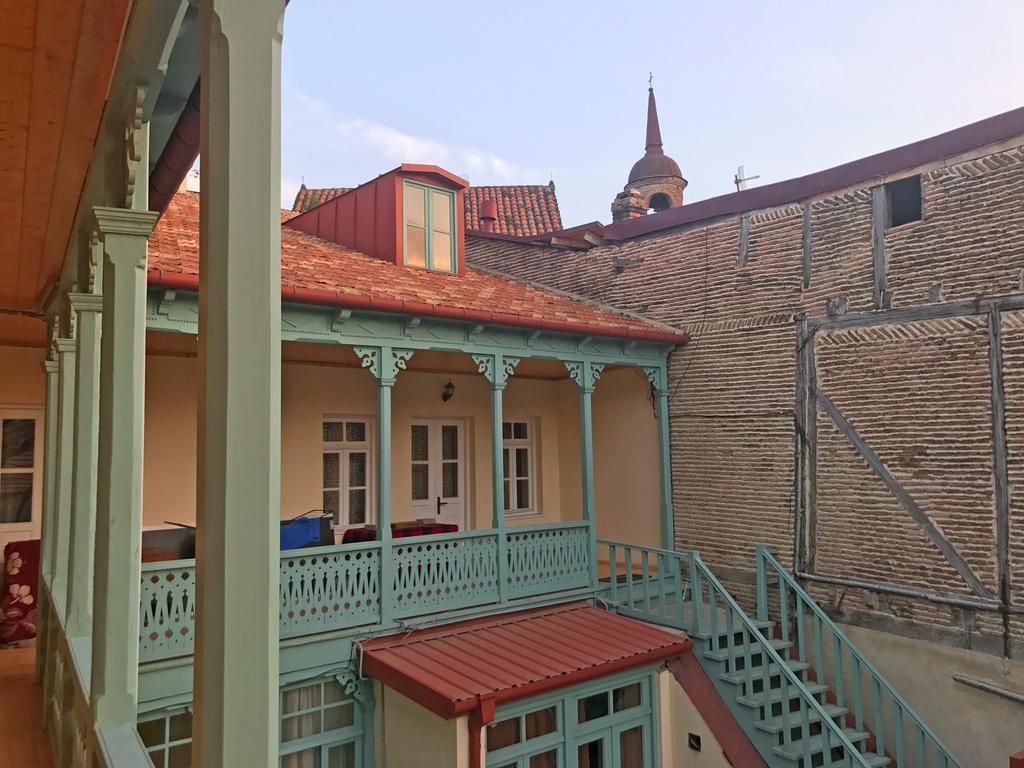 Oc Apartments Tbilisi Bagian luar foto