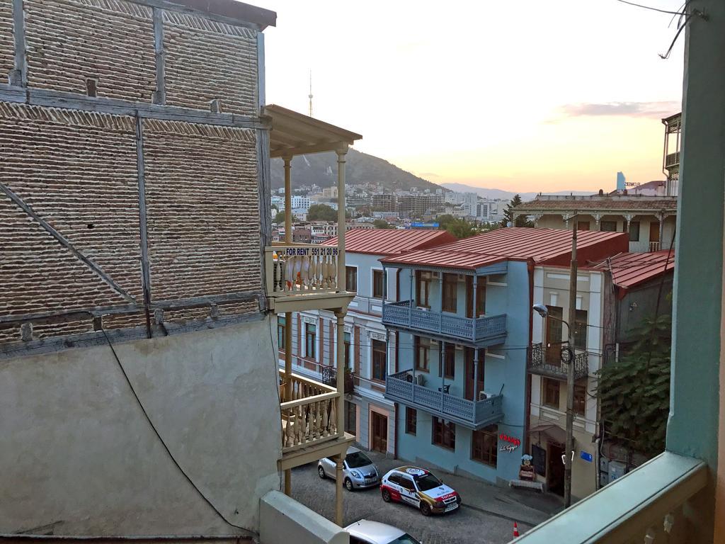 Oc Apartments Tbilisi Bagian luar foto